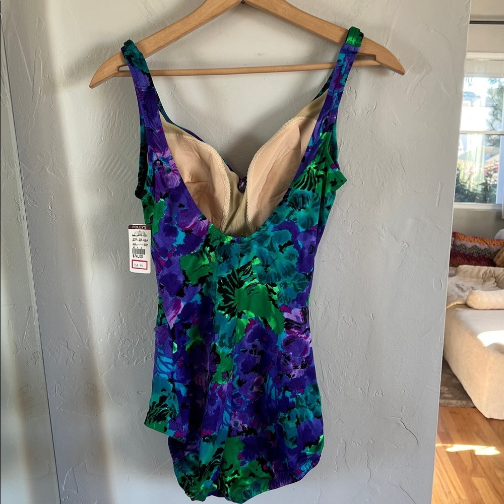 Vintage Roxanne Floral One-Piece Swimsuit - Picture 4 of 6